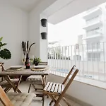 Family Duplex W Shared Pool By Homely Appartamento *