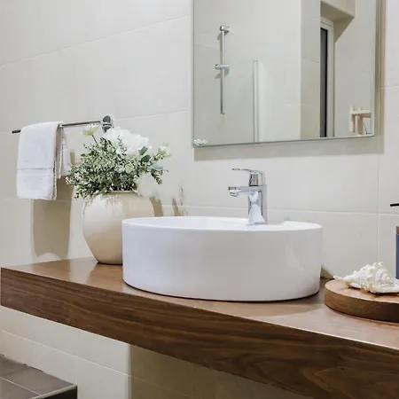 Family Duplex W Shared Pool By Homely * Mellieha