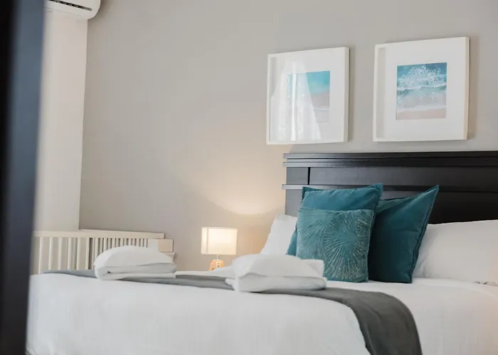 Lejlighed Family Duplex W Shared Pool By Homely