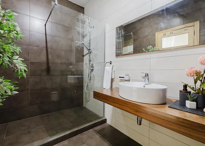 شقة Family Duplex W Shared Pool By Homely *