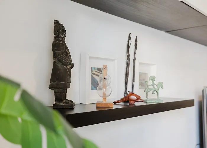 Family Duplex W Shared Pool By Homely Lejlighed