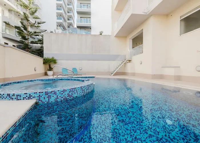 Family Duplex W Shared Pool By Homely Mellieħa