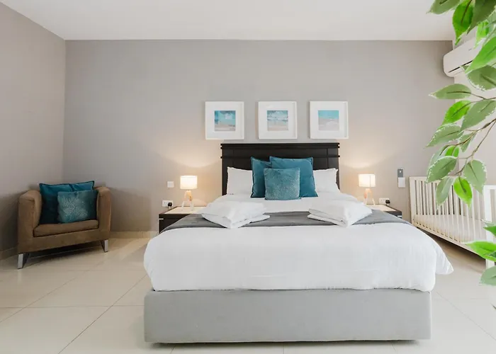 Family Duplex W Shared Pool By Homely Lejlighed *