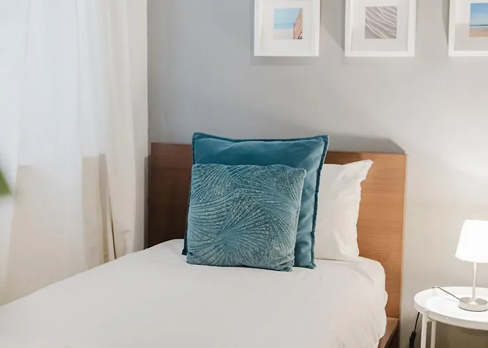 Family Duplex W Shared Pool By Homely شقة المليحة